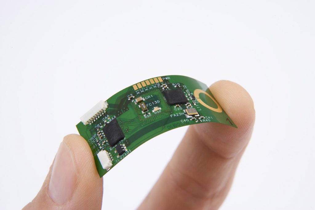 flexibleexg 1 flexible circuit bending between two fingers